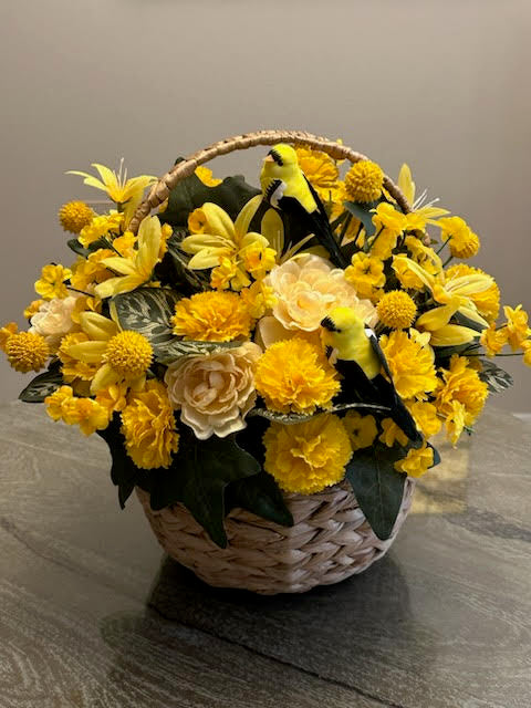 Happiest of happy moment basket (silk) – Yellow Flower Dream, Surprise AZ