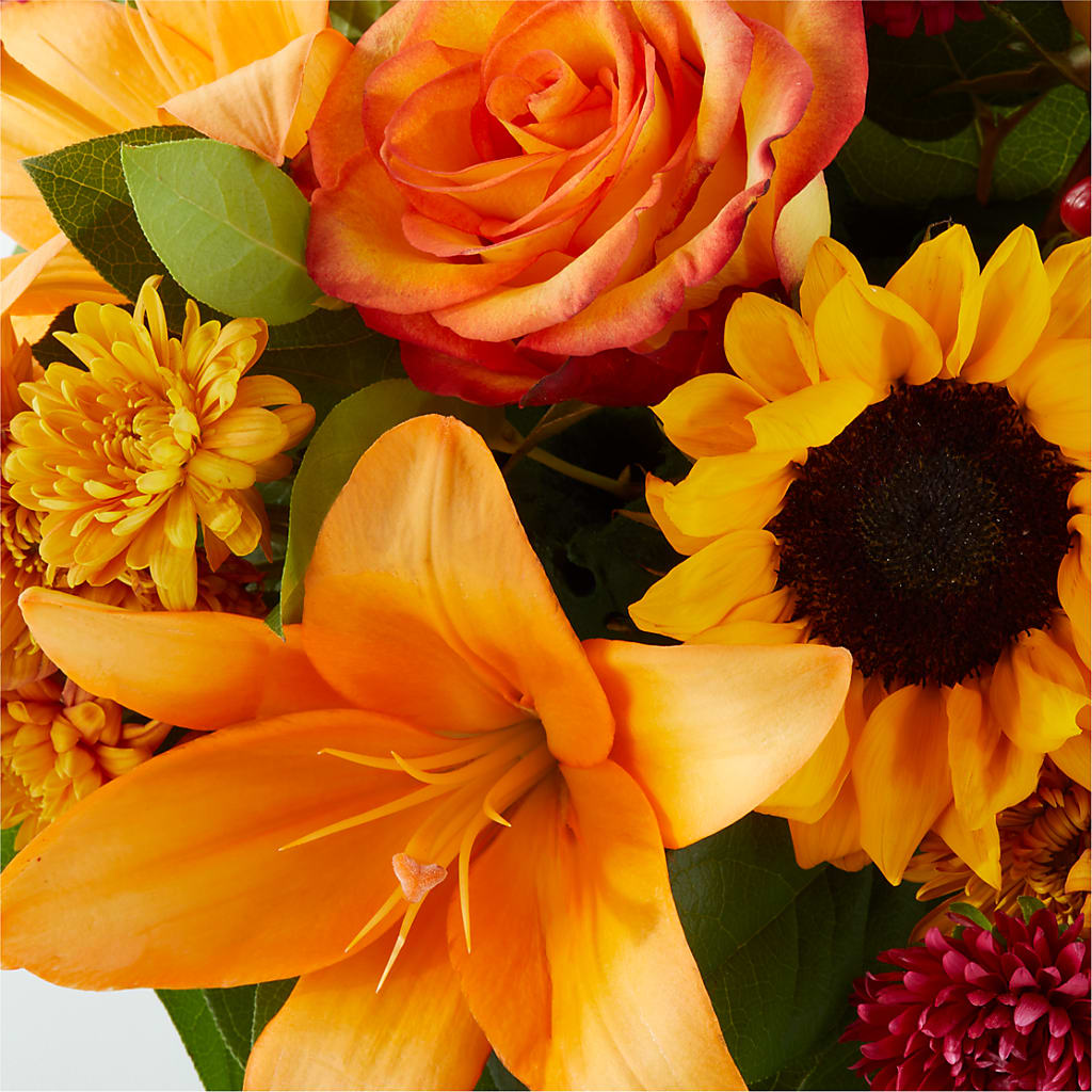 Grateful Centerpiece –  Yellow Flower Dream, Surprise AZ