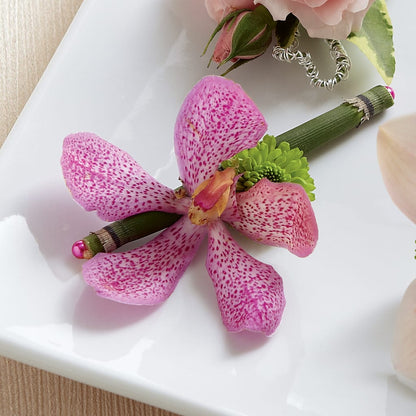 Pink Mokara Boutonniere –  Yellow Flower Dream, Surprise AZ